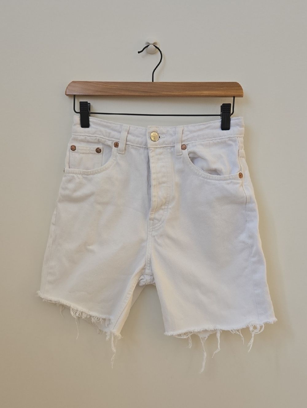 Zara White Denim Cutoff Shorts Frayed Hem Size‎ 4